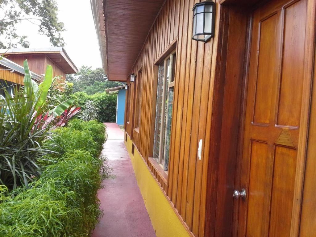 Casona Rustica & Bungalow La Fortuna Bagian luar foto