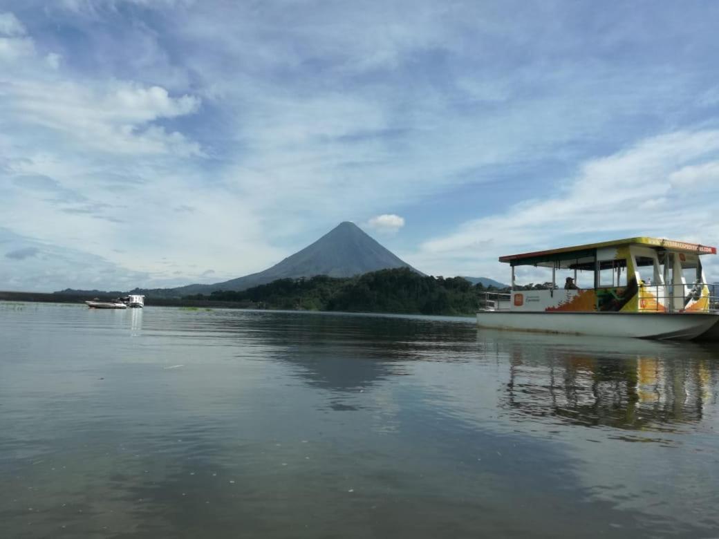 Casona Rustica & Bungalow La Fortuna Bagian luar foto