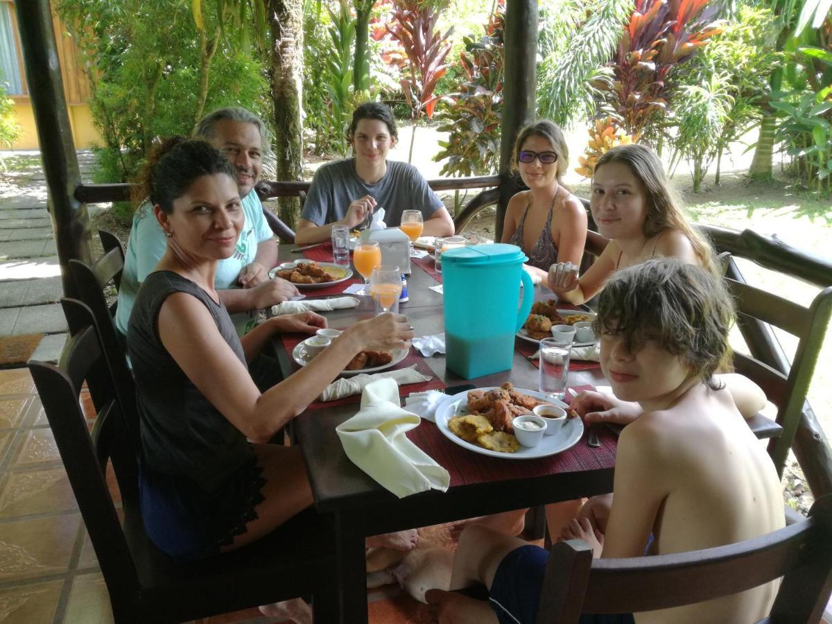 Casona Rustica & Bungalow La Fortuna Bagian luar foto