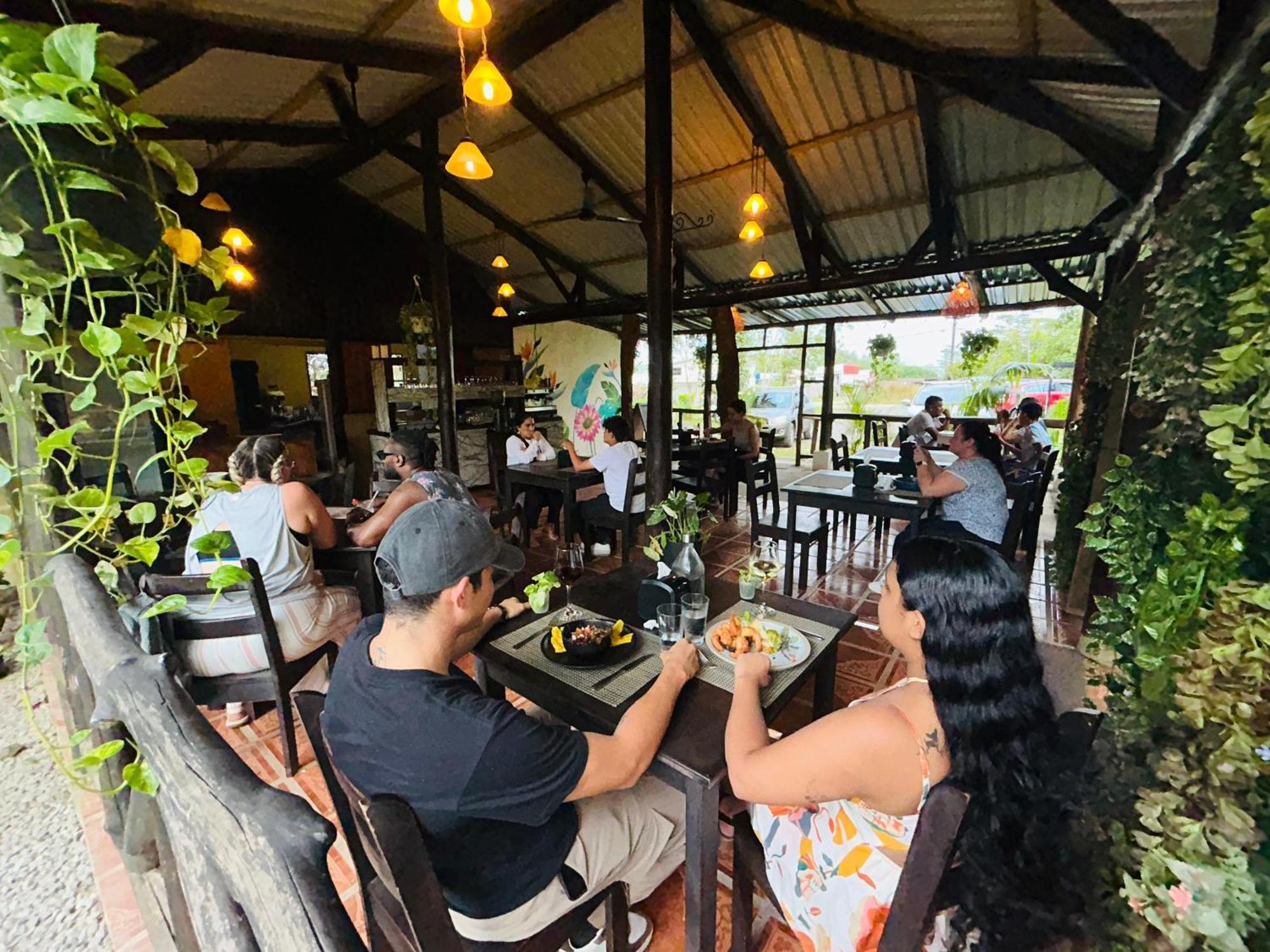 Casona Rustica & Bungalow La Fortuna Bagian luar foto